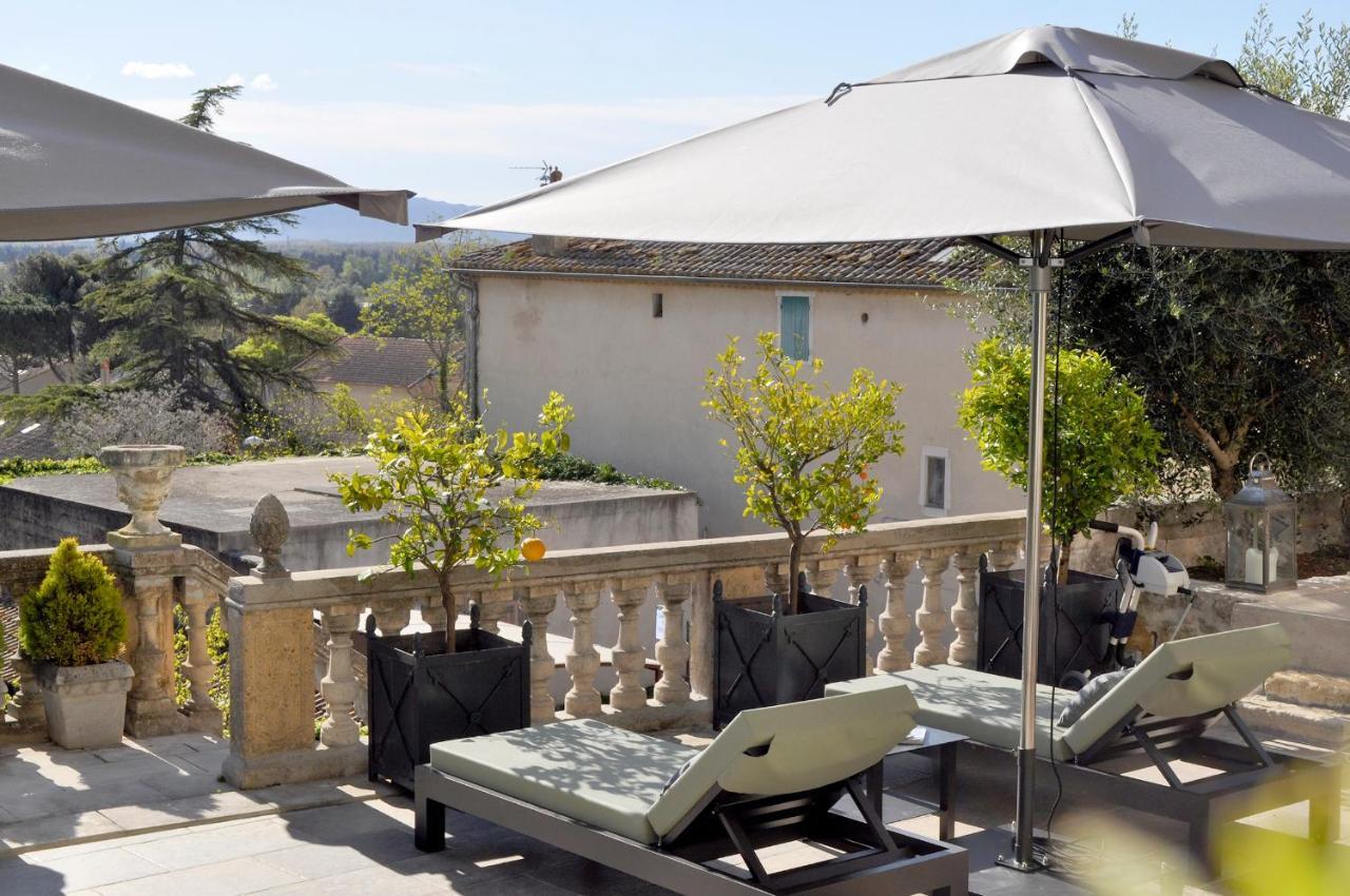 Le Petit Chateau Chateauneuf-de-Gadagne ภายนอก รูปภาพ